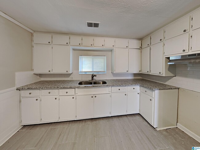 Building Photo - 6238 Warrior River Rd