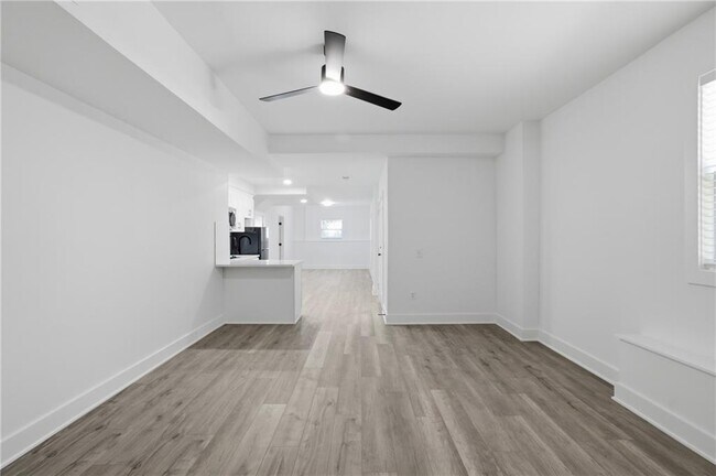 Building Photo - 230 Pinebridge Ct