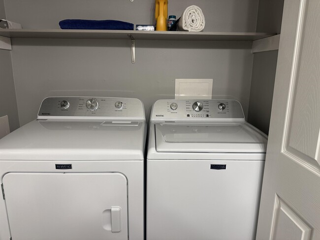 Building Photo - 7700 Porcher Dr