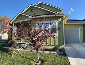 Building Photo - Modern Home Next to Downtown Boise