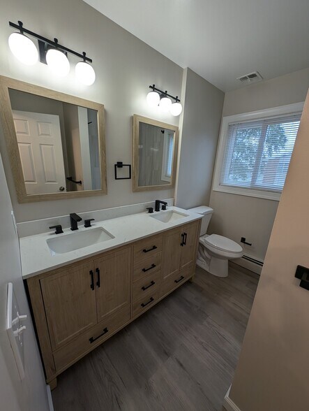 Building Photo - 35 Terrel Dr