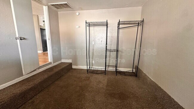 Building Photo - 6808 NW 59th St