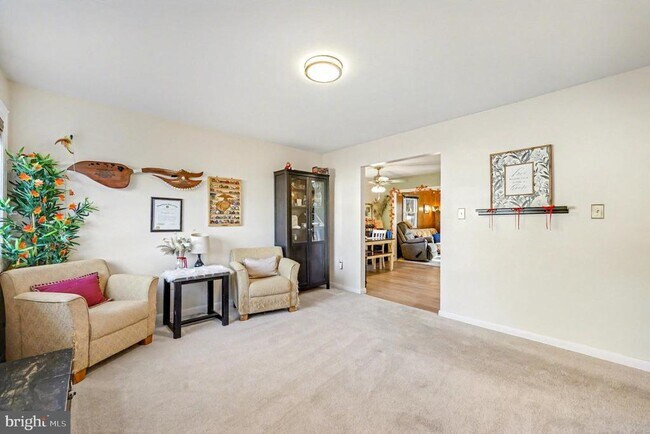 Building Photo - 4111 Hoffman Dr