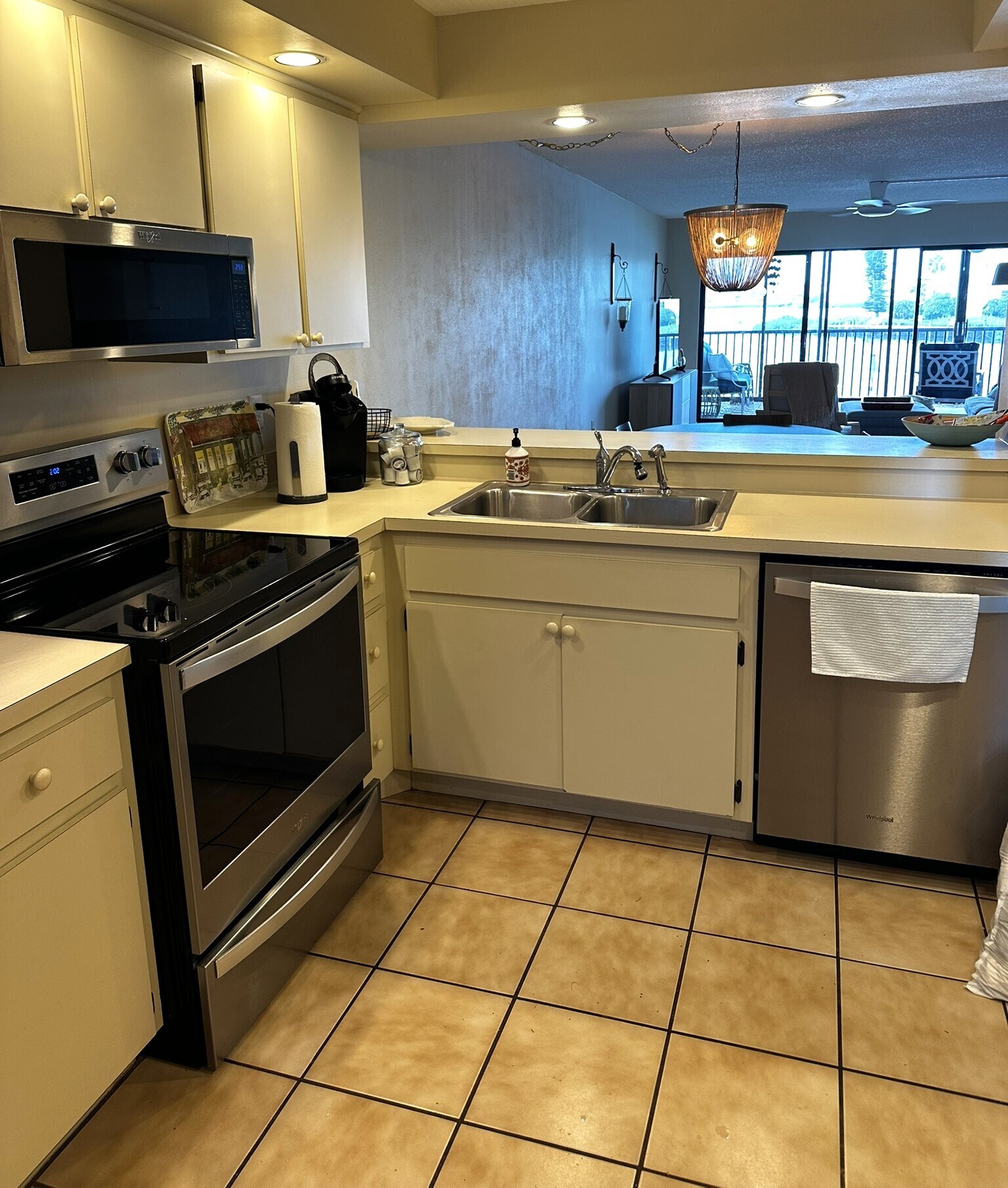 Building Photo - 200 S Banana River Blvd