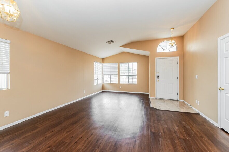Building Photo - 5116 Brookmere Dr