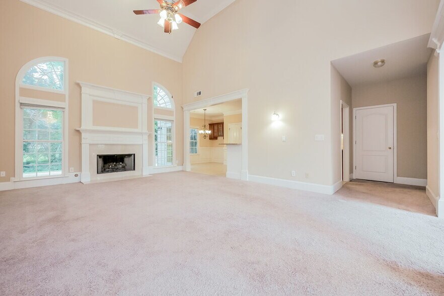 Building Photo - 1763 Macy Ln