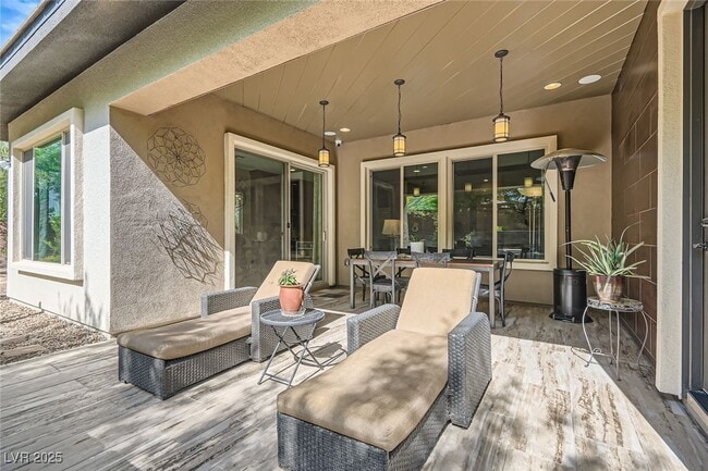 Building Photo - 10398 Kesington Dr