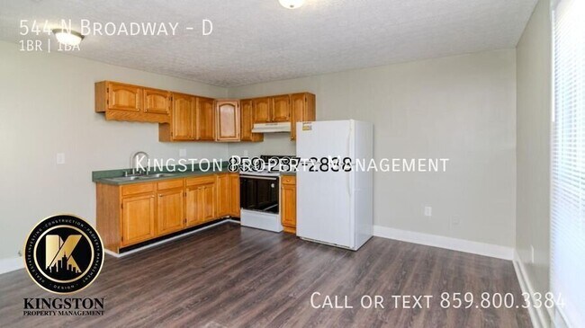 Building Photo - 544 N Broadway St