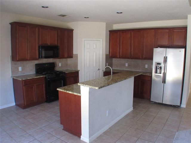 Building Photo - 2020 Webb Dr