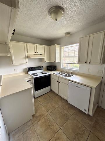 Building Photo - 804 St Andrews Ct
