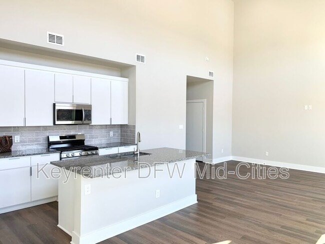 Building Photo - 1431 Pearson St