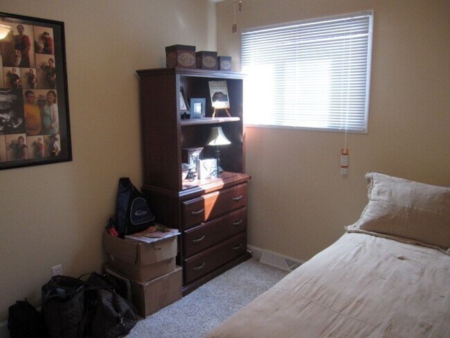 Building Photo - Spacious 4BR Home on Quiet Cul-de-Sac in Southwood with Private Fenced Yard