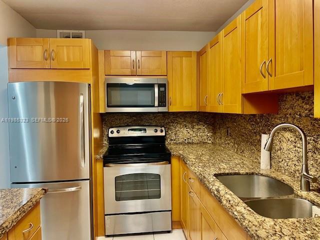 Building Photo - 9000 SW 137th St