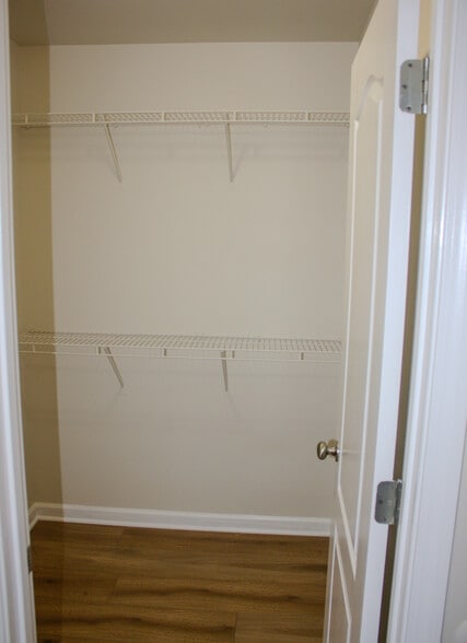 Master Closet - 6322 Story Cir
