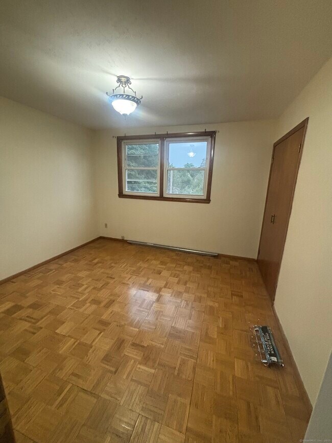 Building Photo - 85 S Burritt St