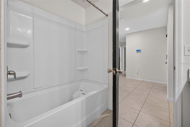 Building Photo - 1097 Augustus Dr