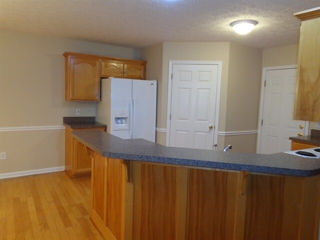 Building Photo - 105 Koleberg Trl