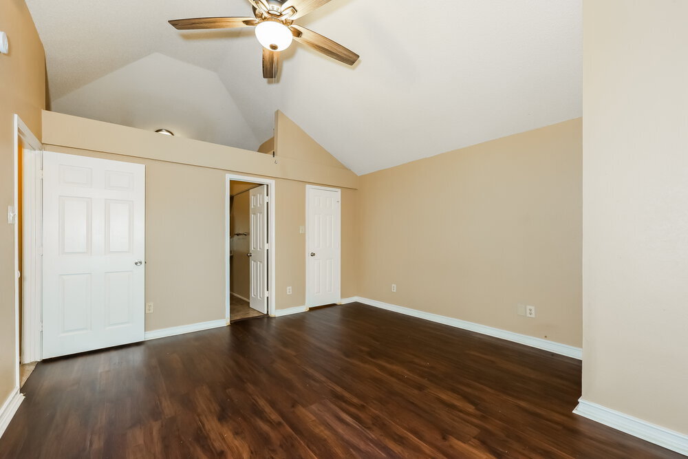 Building Photo - 1705 Cool Springs Dr