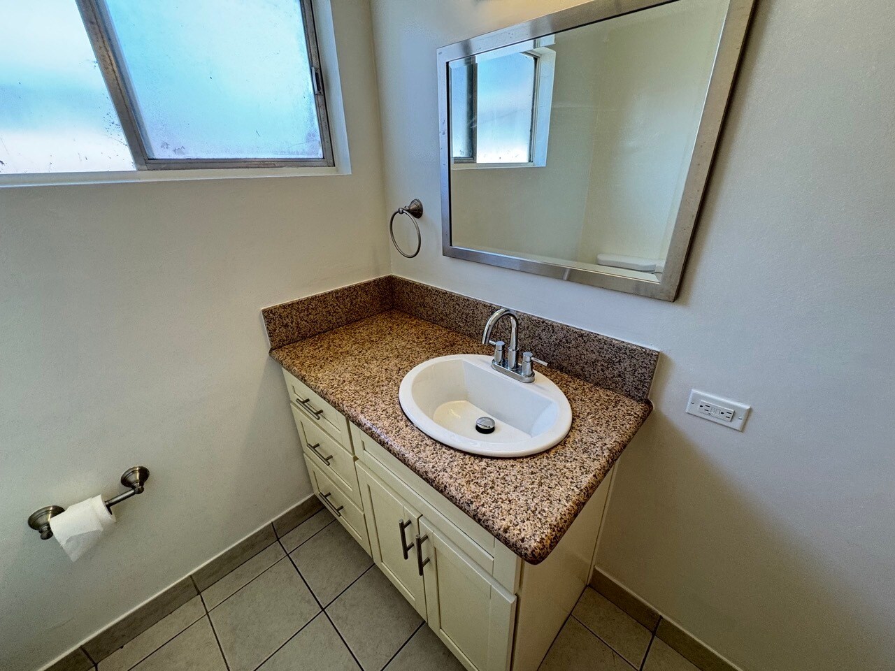 Building Photo - 1152 Ruberta Ave