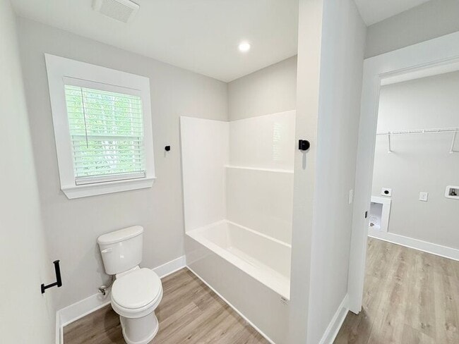 Building Photo - 478 Ronda St