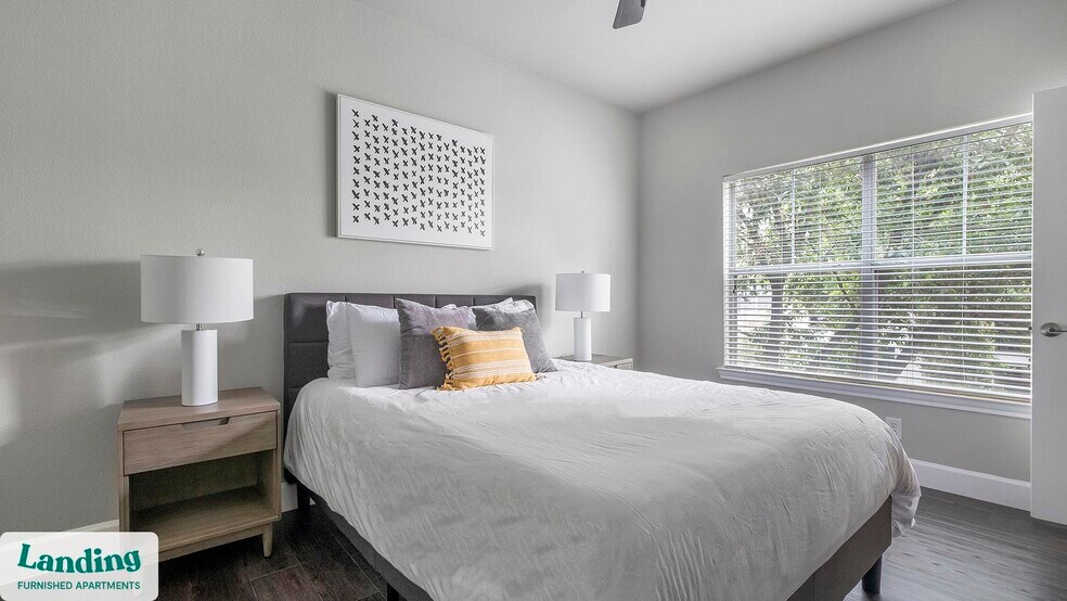 Building Photo - 22155 Wildwood Park Rd