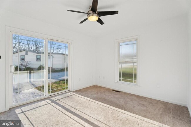 Building Photo - 98 N Bacton Hill Rd