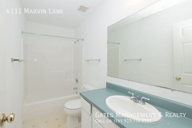 Building Photo - 4111 Marvin Ln