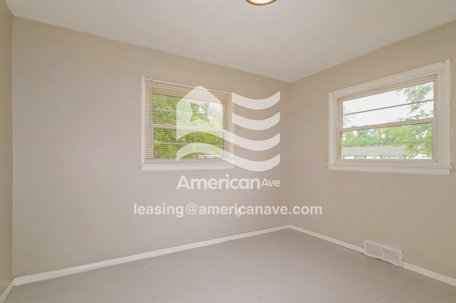 Building Photo - 1444 Fairmeadows Ln