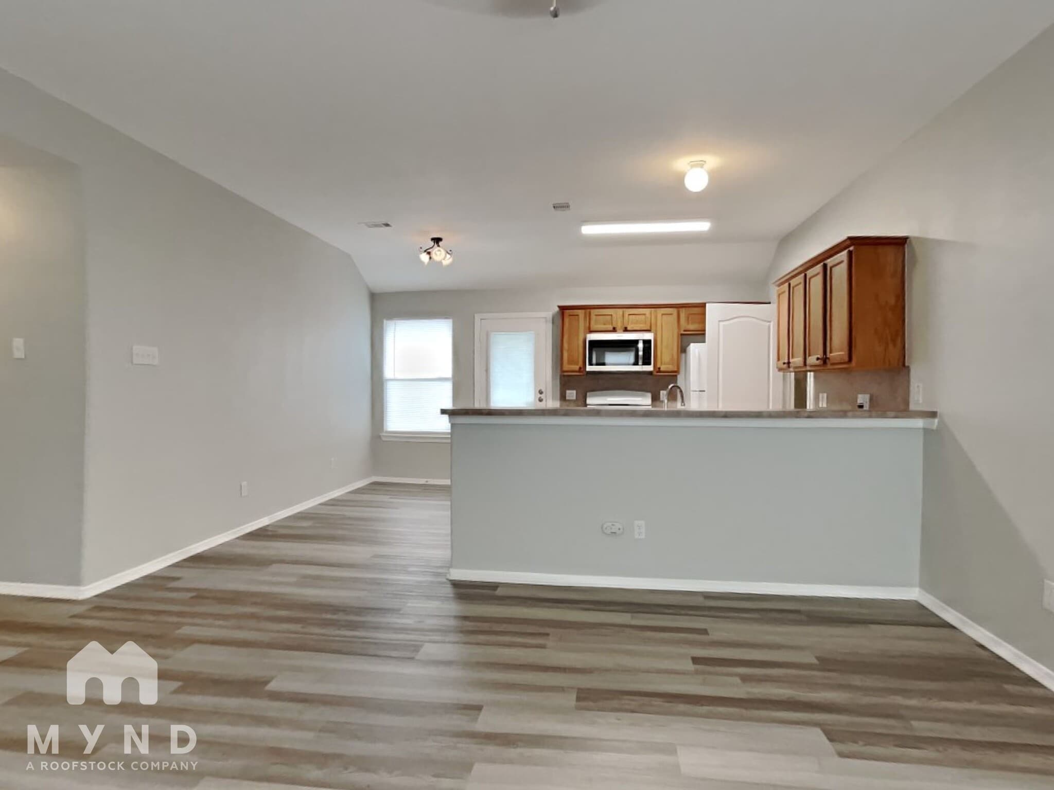 Building Photo - 24226 Hard Wood Dr