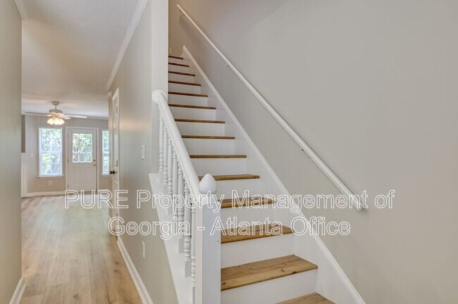 Building Photo - 126 Brittany Way