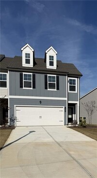 Building Photo - 180 Milledge Cmns Dr NE