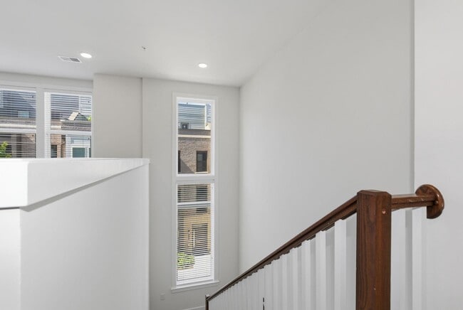 Building Photo - 13367 Launders St