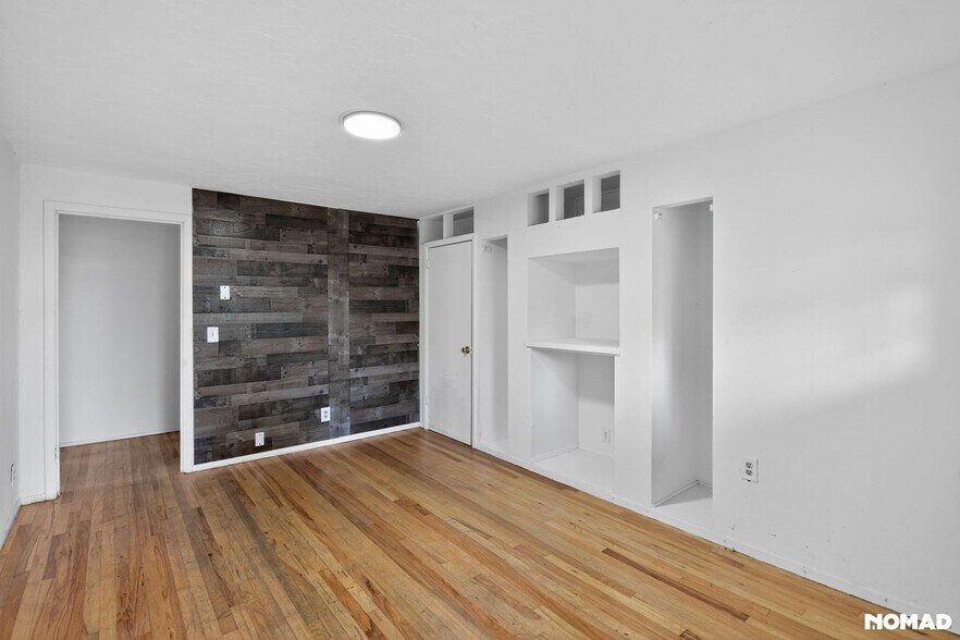 Building Photo - 7105 166th Ave E