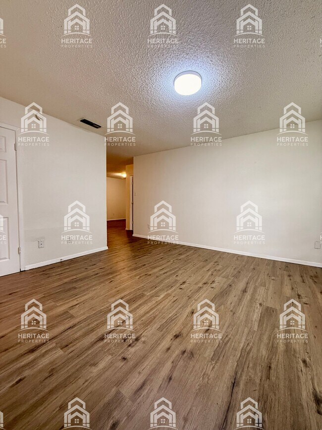 Building Photo - 101 N Bugle Dr