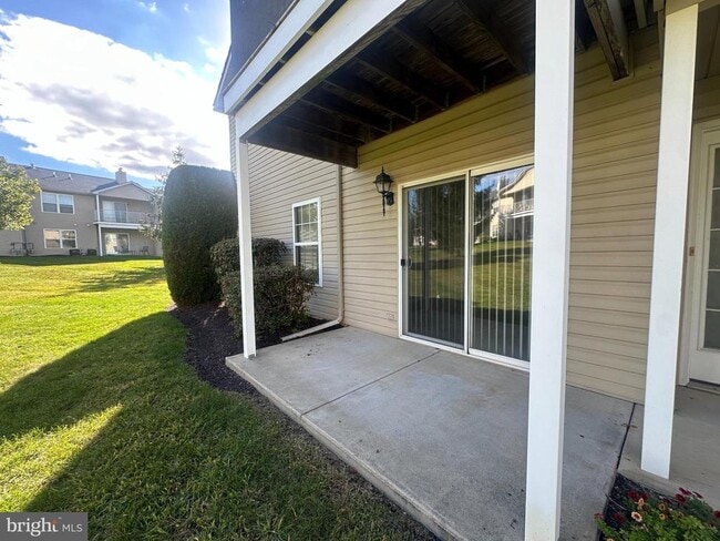 Building Photo - 141 Oriole Ct