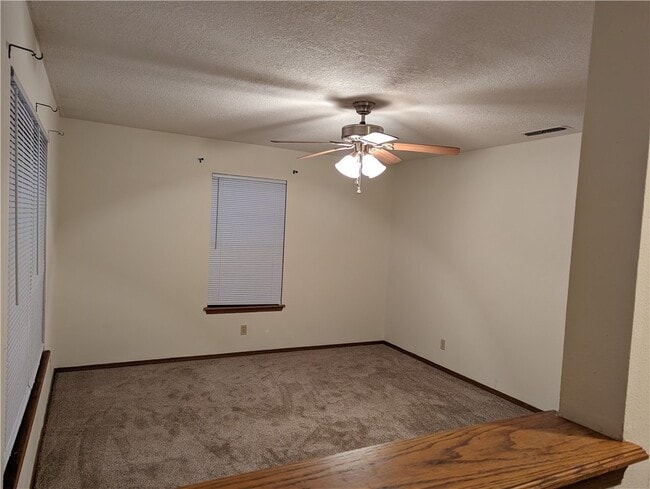 Building Photo - 2863 Kasey Ave