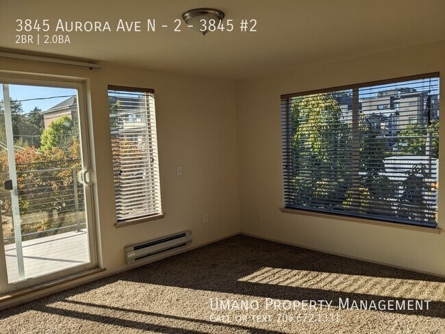 Building Photo - 3845 Aurora Ave N