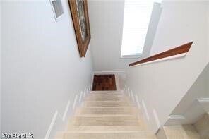 Building Photo - 11002 Vanderbilt Dr