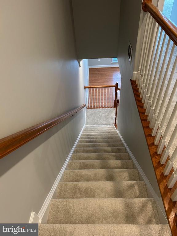 Building Photo - 2400 Brookmoor Ln