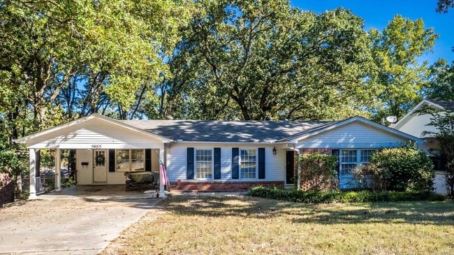 Primary Photo - 7902 Harmon Dr