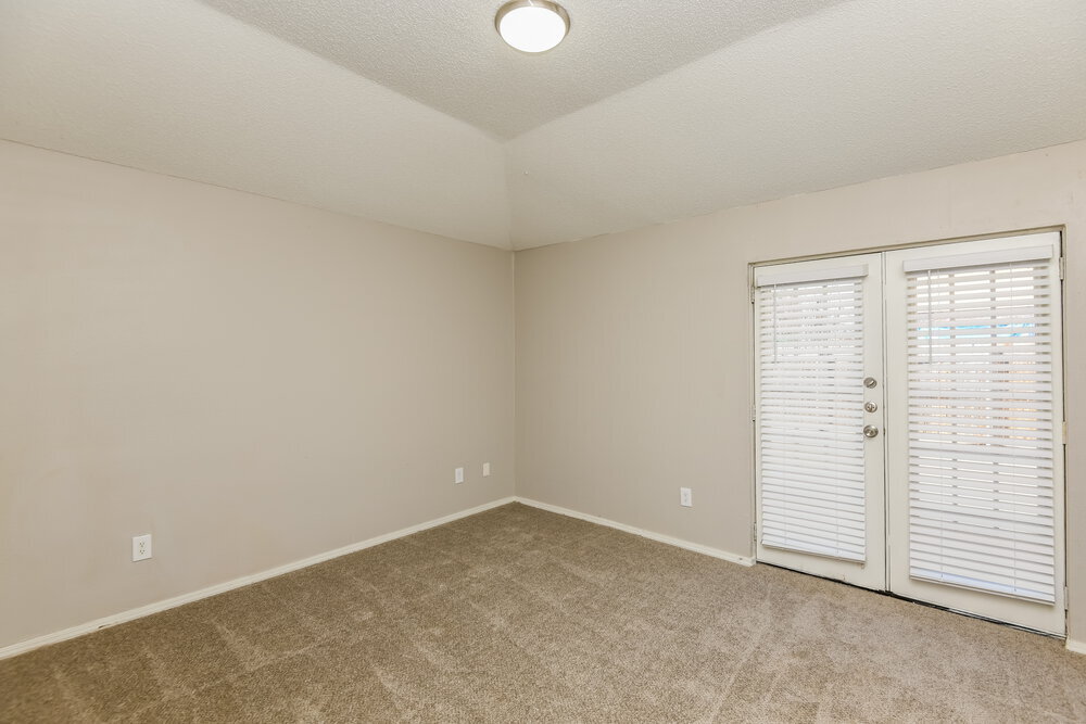 Building Photo - 910 Galaxy Dr