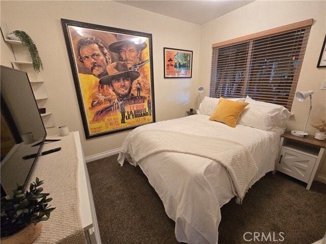 Building Photo - 617 N Beachwood Dr