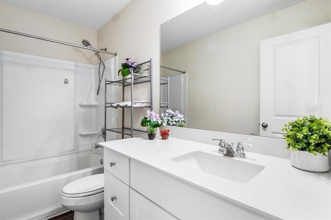 Building Photo - 101 Magnum Force Dr