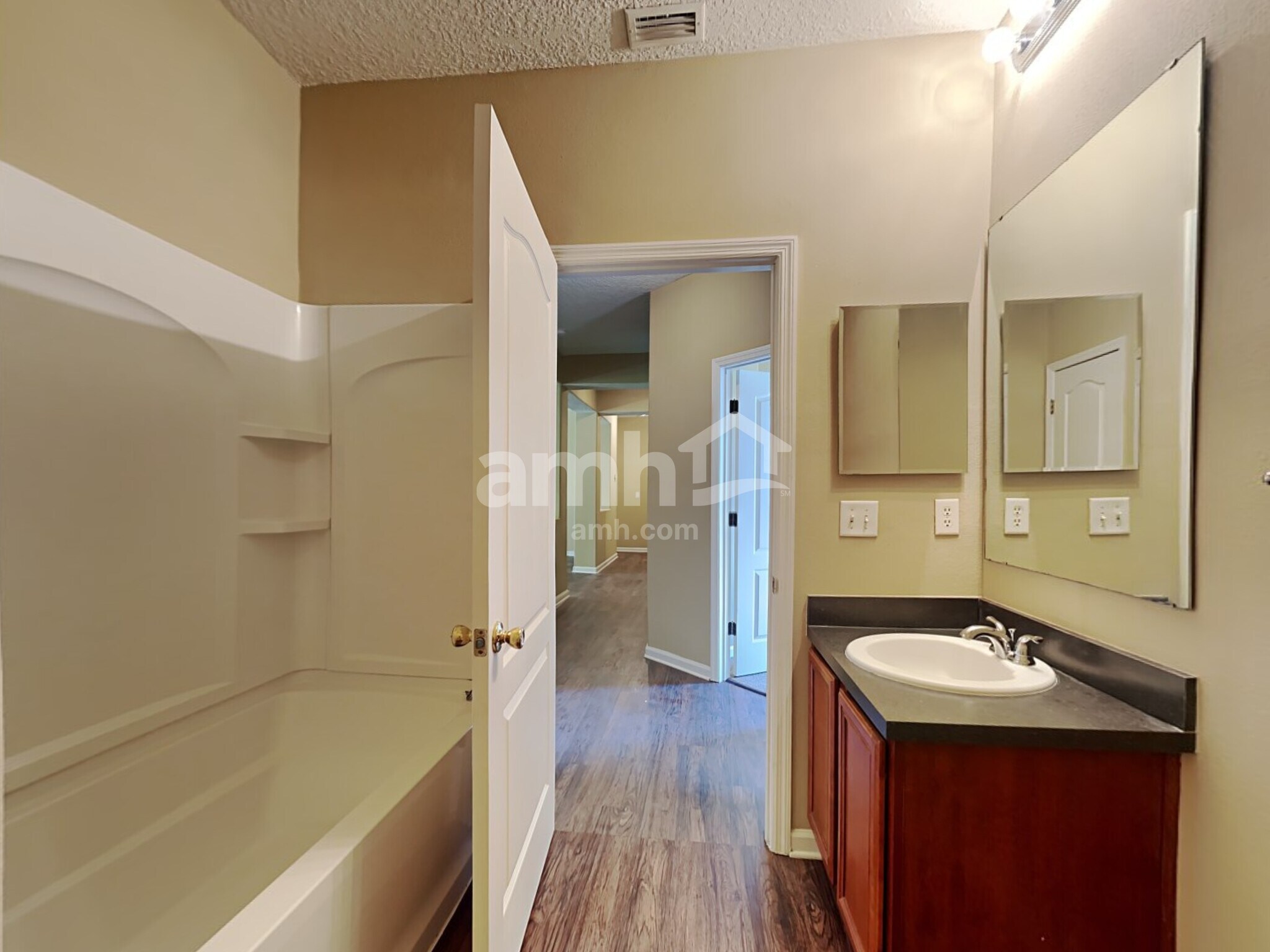 Building Photo - 86380 Cartesian Pointe Dr