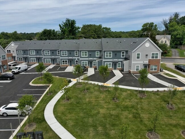 Building Photo - 5608 Bucknell Rd