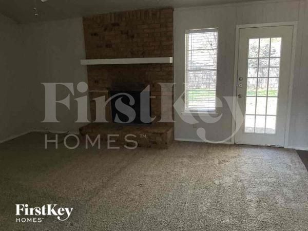 Building Photo - 6481 Whitehurst Dr