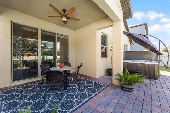 Building Photo - 1112 Narcoossee Del Sol Blvd