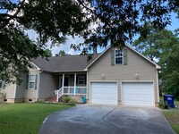 Building Photo - Beautiful 4BBD/2BA home