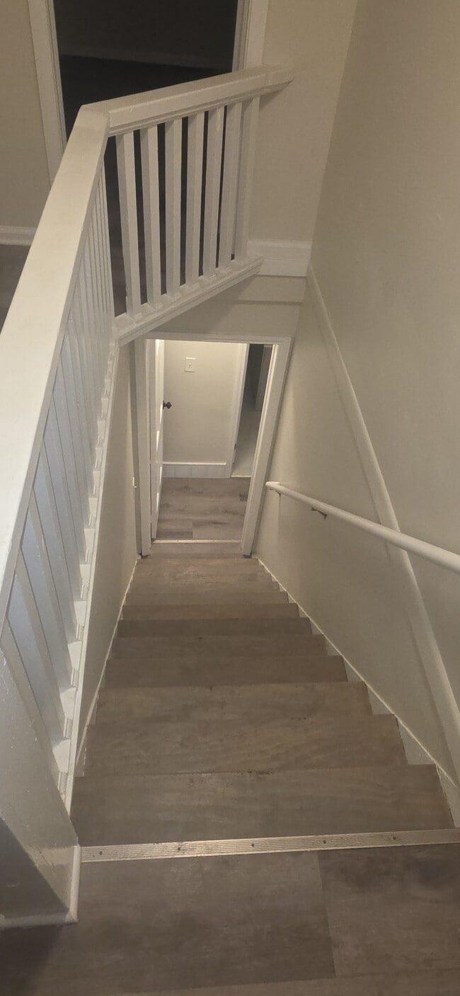 Building Photo - 12719 Wade St