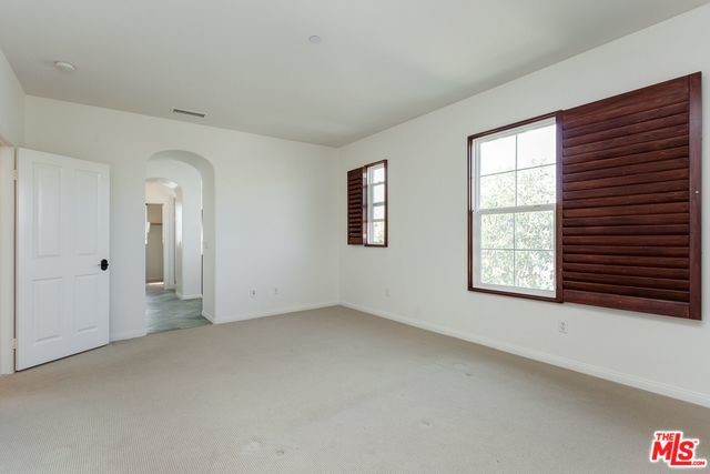Building Photo - 494 Santa Maria St